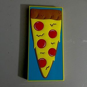 I Heart Revolution Eyeshadow Palette